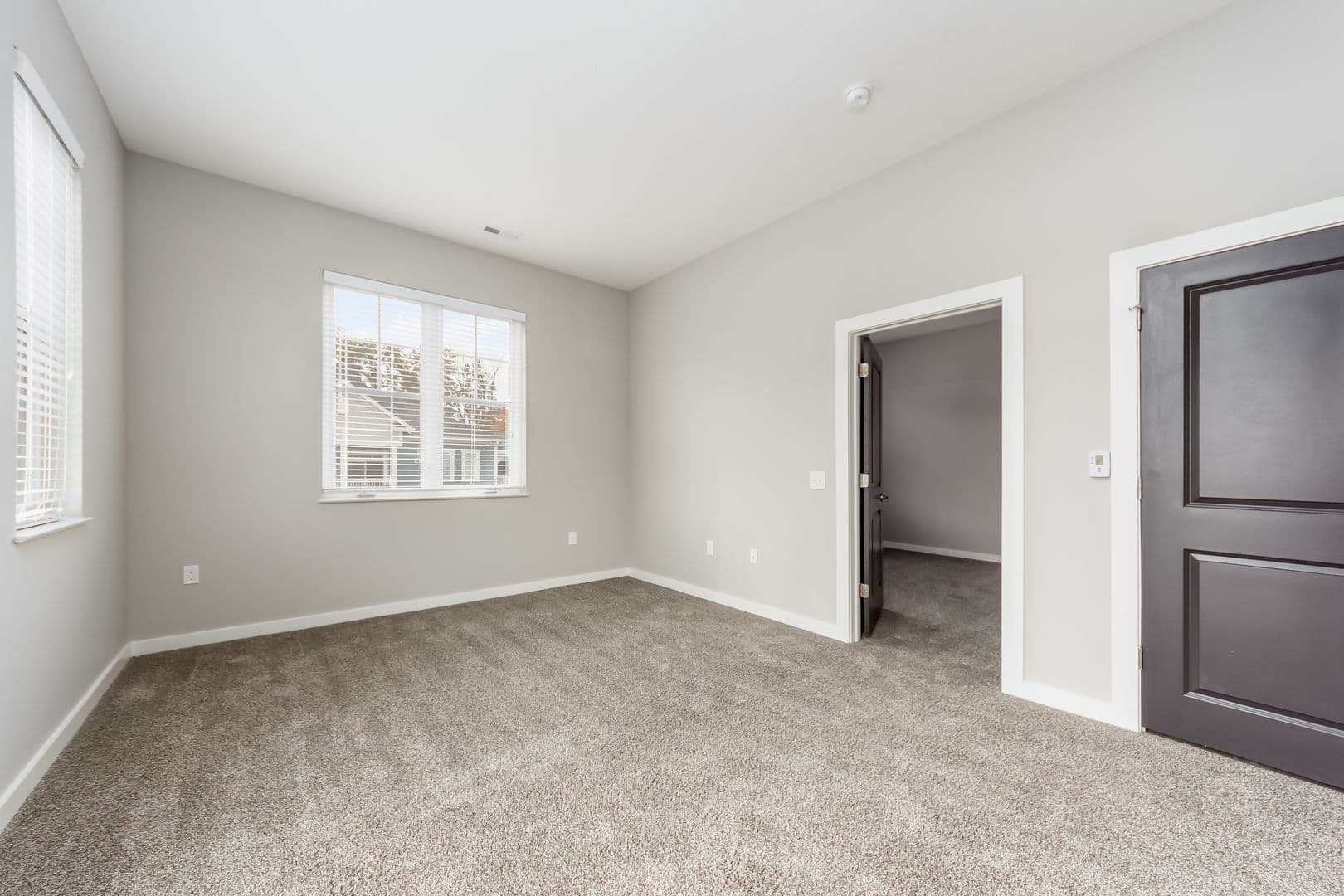 Powell Apartment: 147 W. Olentangy Street