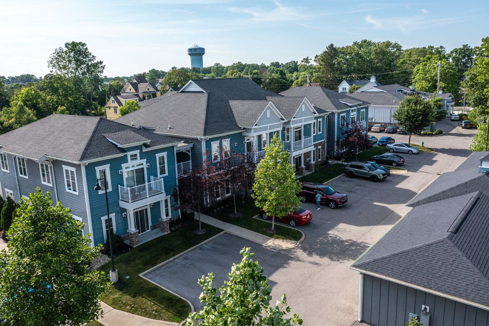 Powell Apartment: 147 W. Olentangy Street