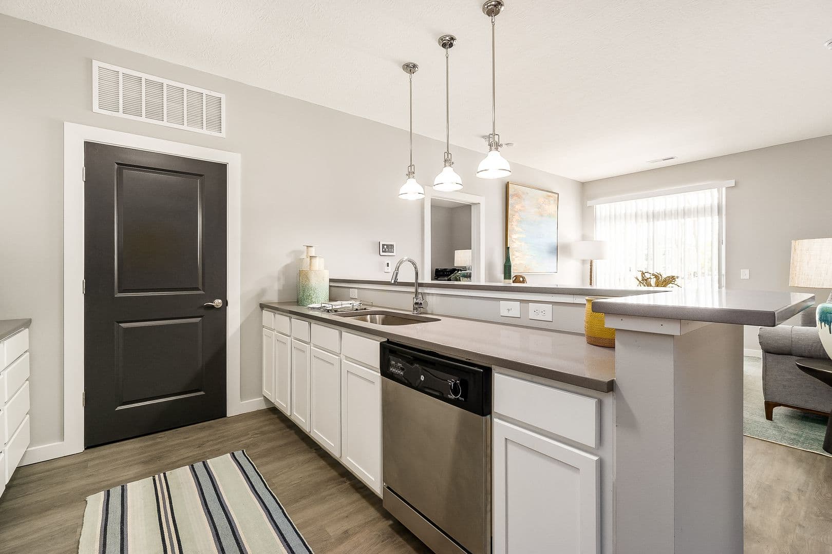 Powell Apartment: 147 W. Olentangy Street