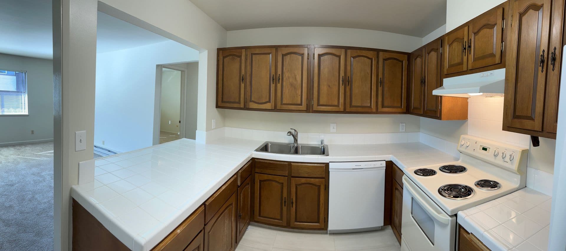 MONTEREY Apartment: 301 BELDEN ST.