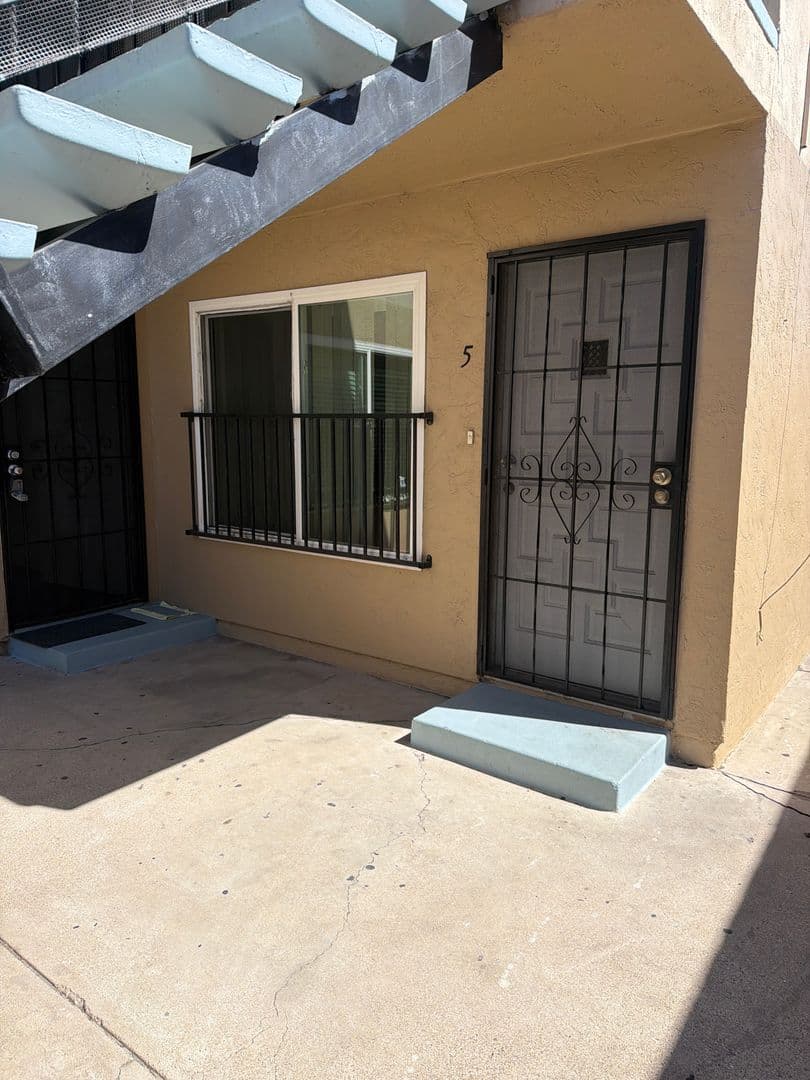San Diego Apartment: 4049 36th Street