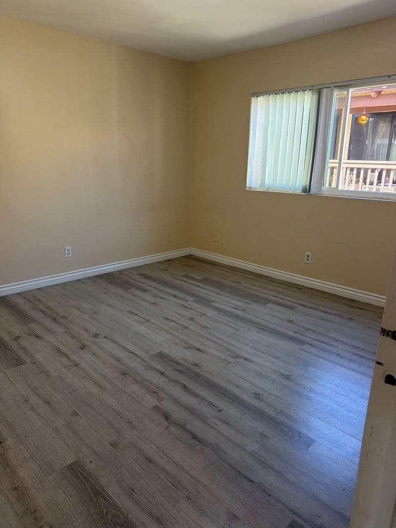 San Diego Apartment: 4049 36th Street