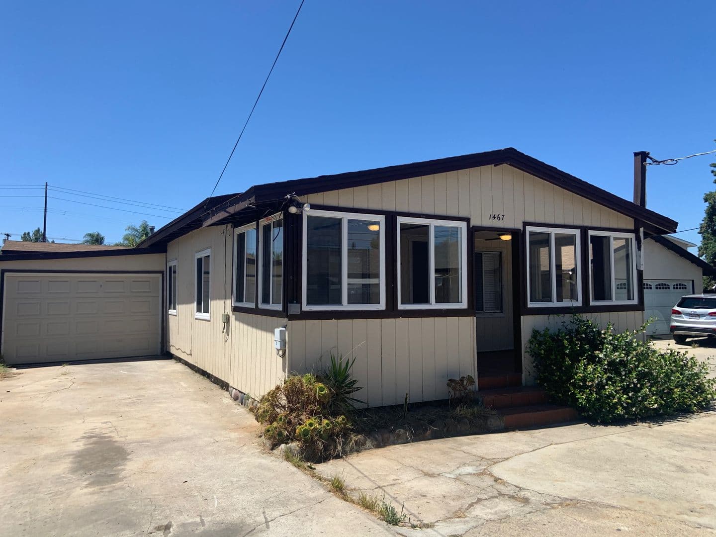 El Cajon Apartment: 1467-1469 Marline Avenue