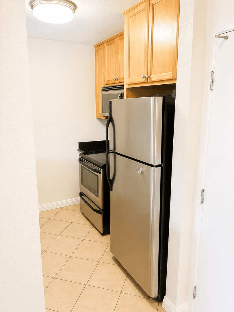San Diego Condo: 4860 Rolando Court