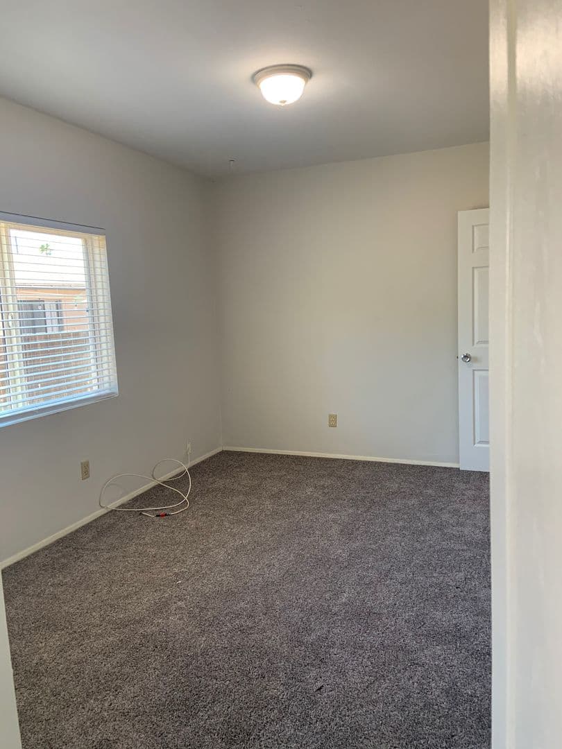 El Cajon Apartment: 1467-1469 Marline Avenue