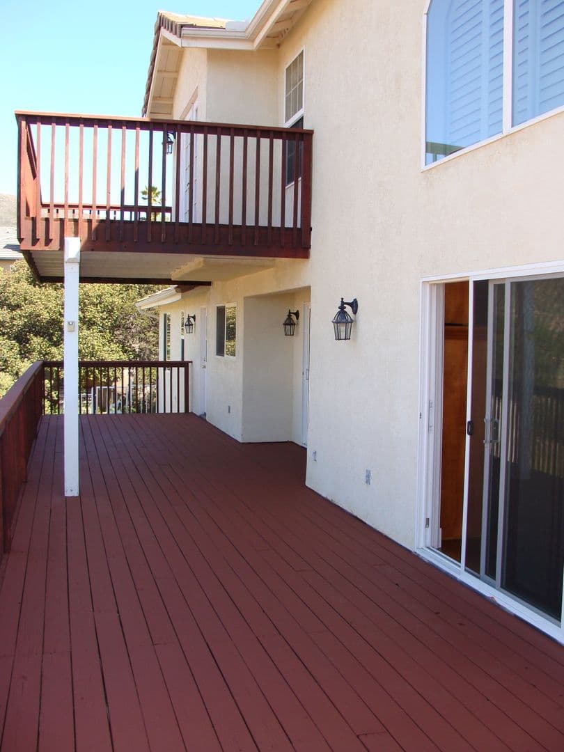 Alpine House: 367 Sneath Way