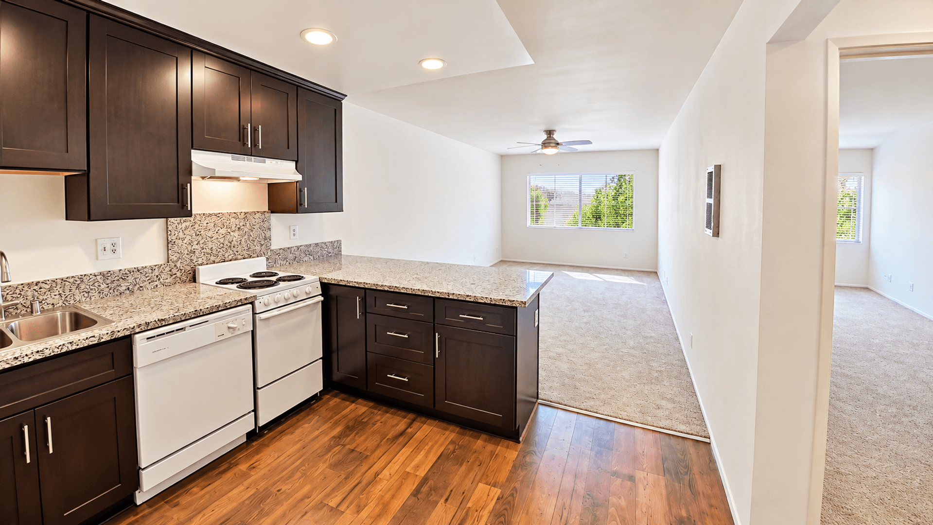 San Diego Apartment: 4110 3rd Avenue