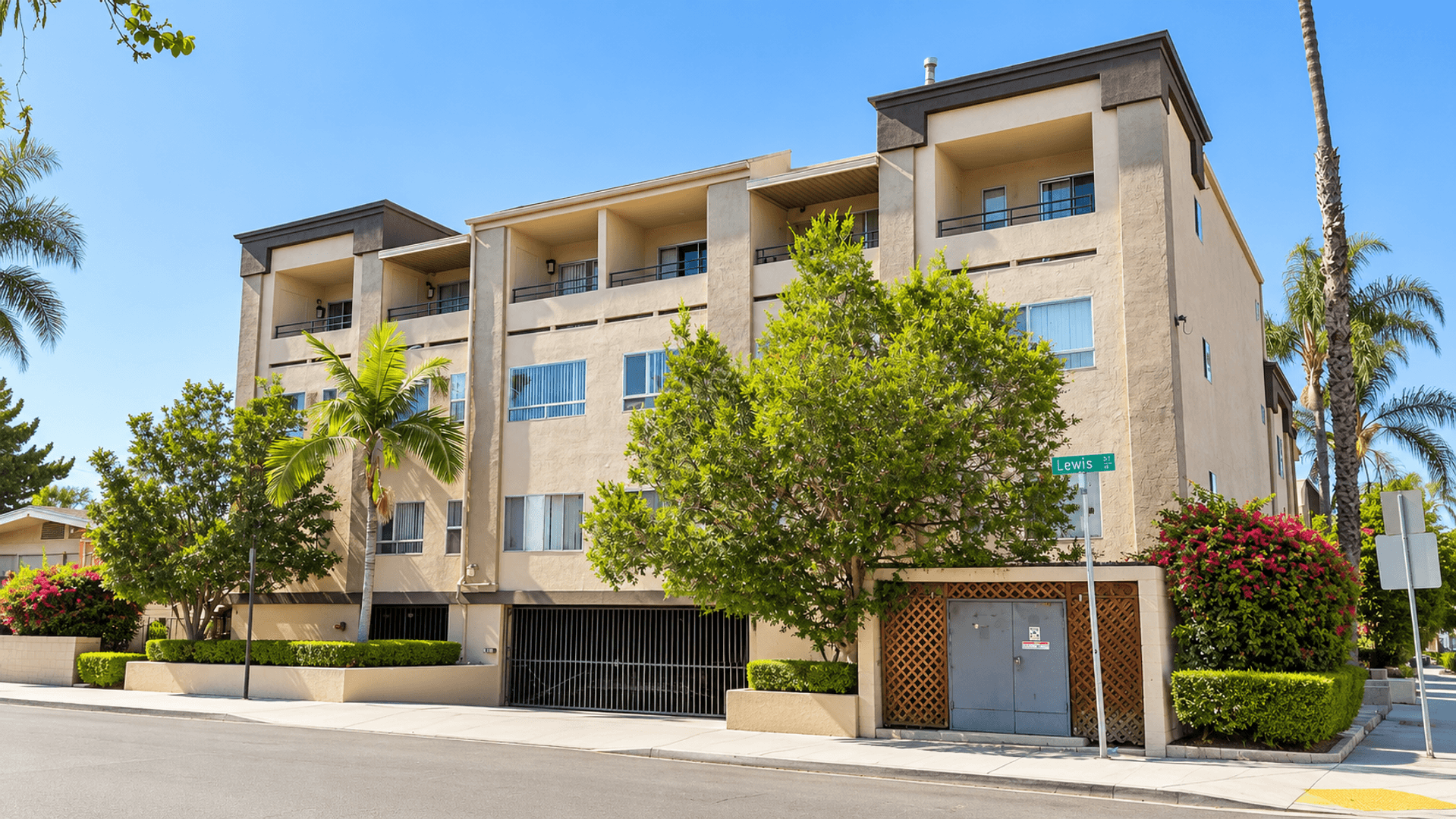 San Diego Apartment: 4110 3rd Avenue