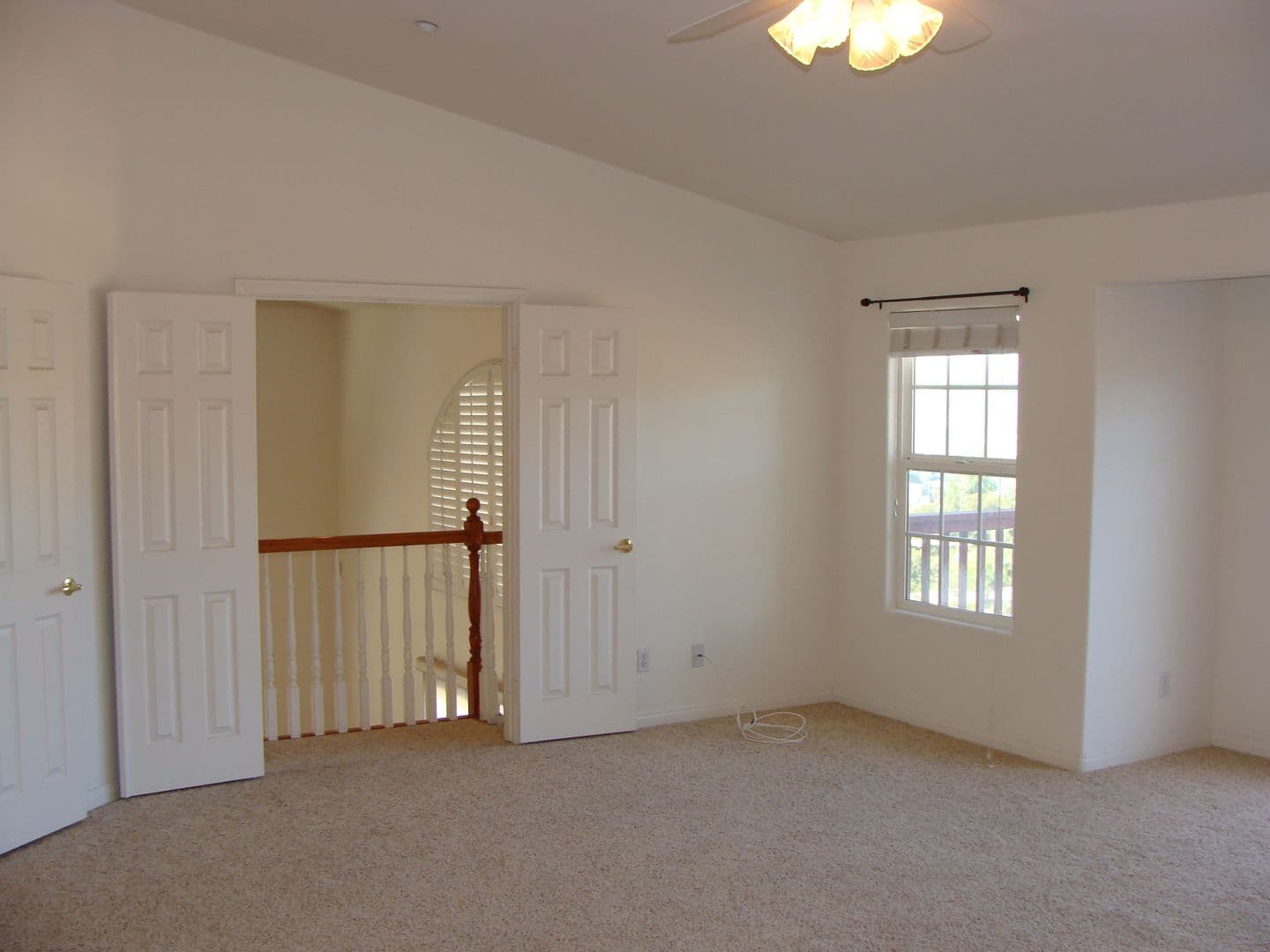 Alpine House: 367 Sneath Way