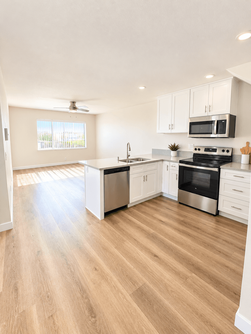 San Diego Apartment: 4110 3rd Avenue