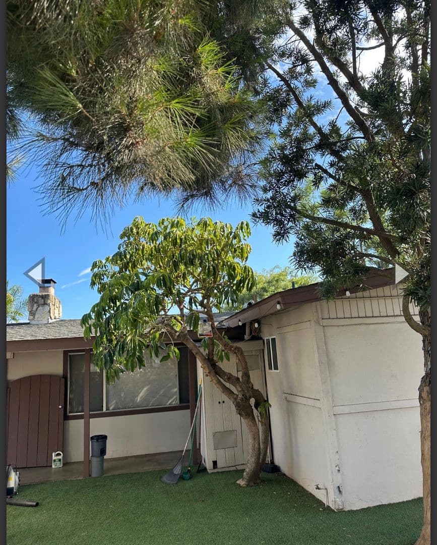 El Cajon House: 565 Pepper Drive
