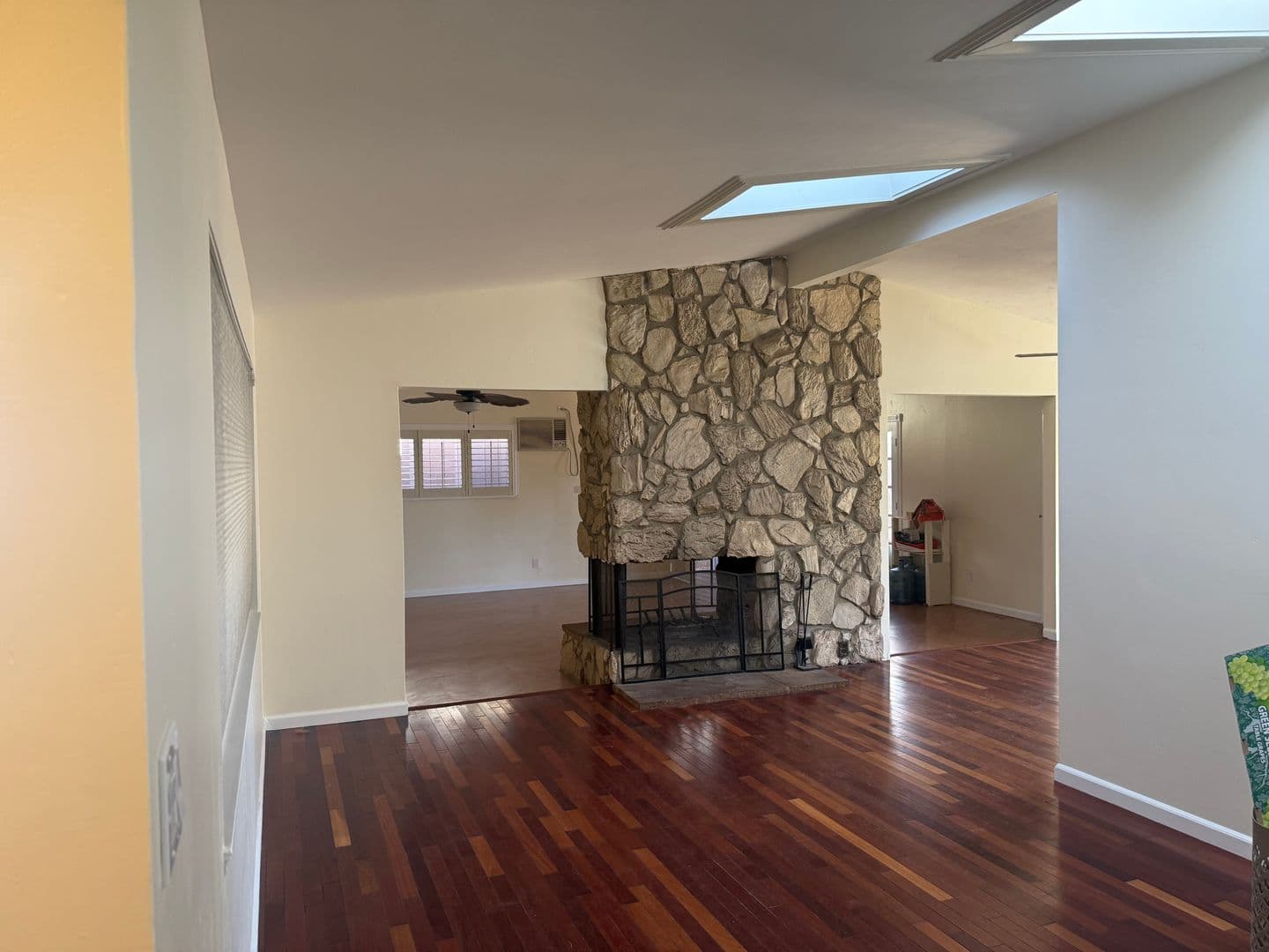 El Cajon House: 565 Pepper Drive