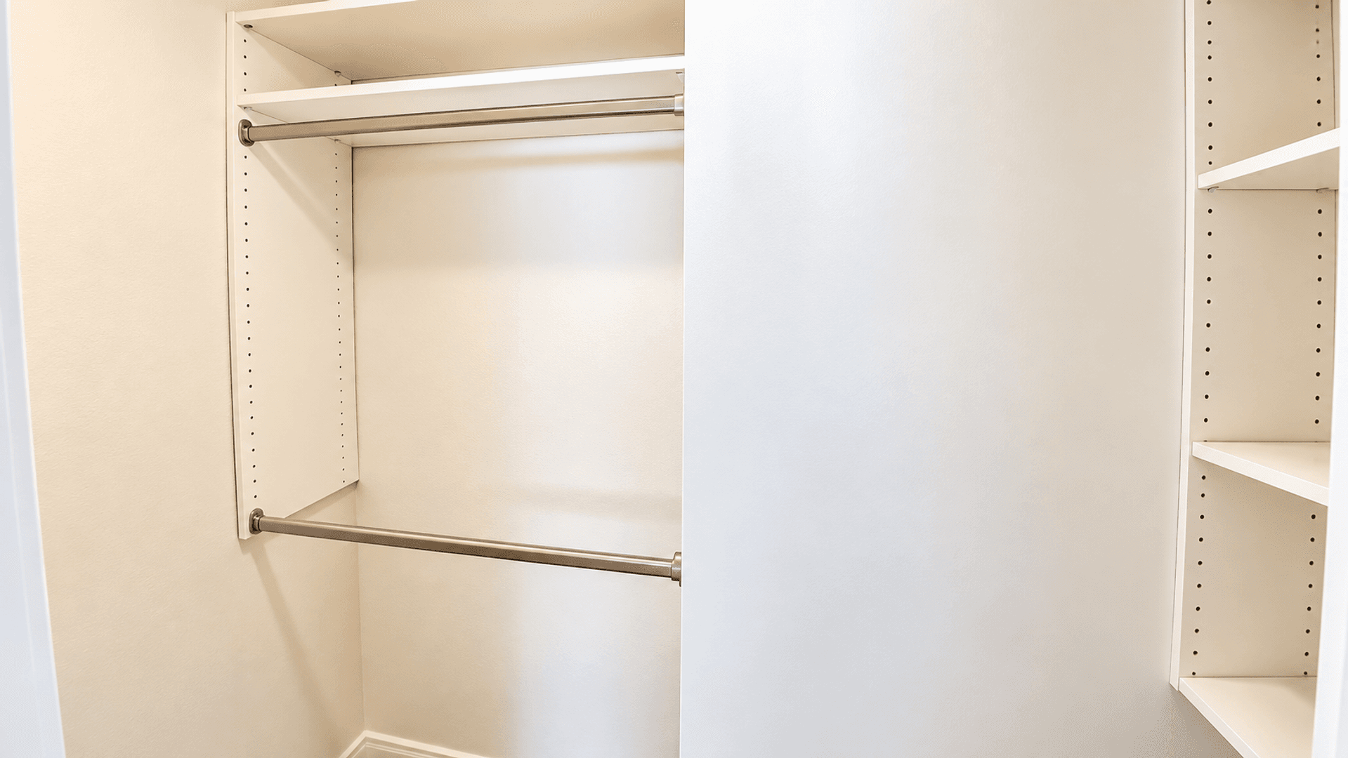 San Diego Apartment: 4110 3rd Avenue