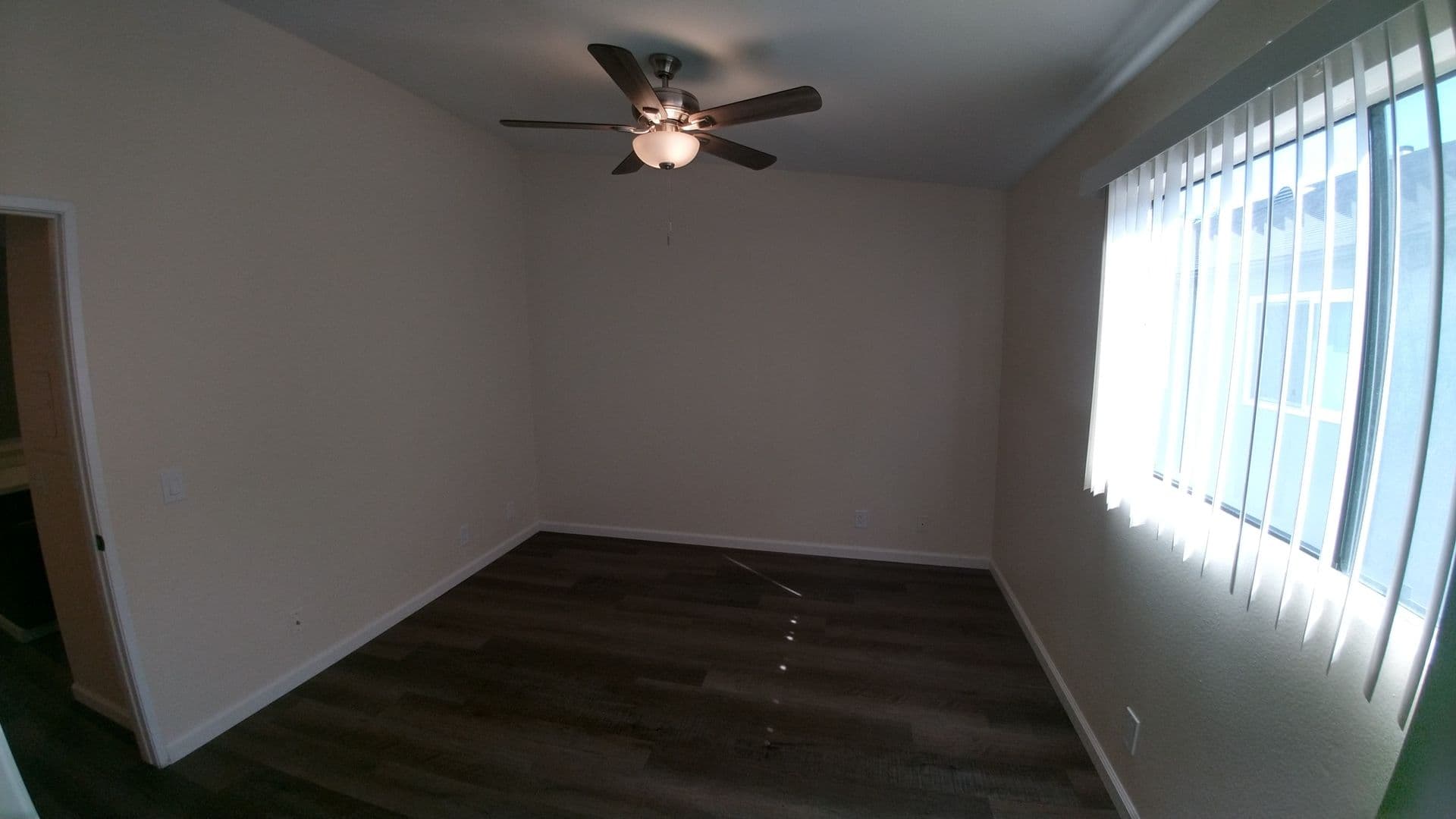 San Diego Apartment: 3227 Lincoln Avenue