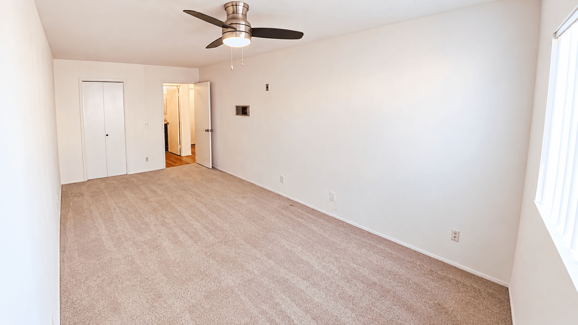 San Diego Apartment: 4110 3rd Avenue