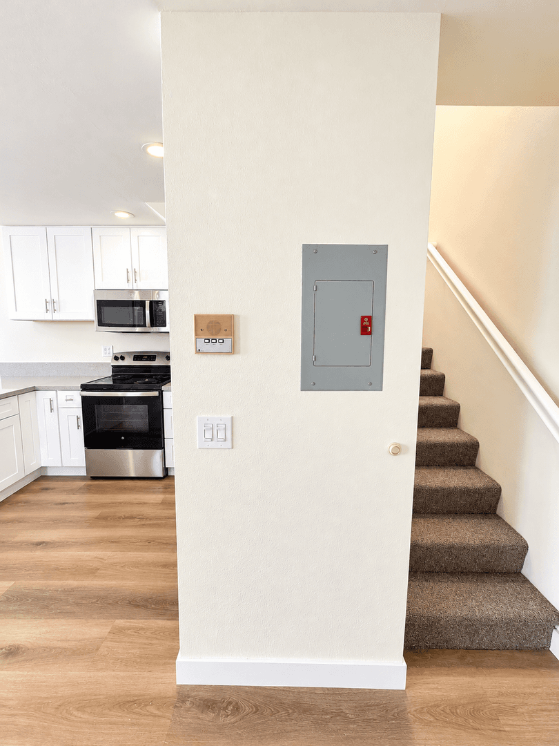 San Diego Apartment: 4110 3rd Avenue