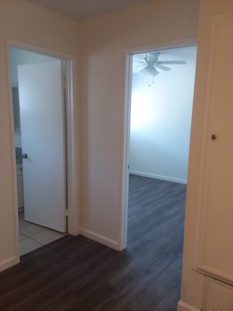 Imperial Beach Apartment: 1457 Hemlock Avenue
