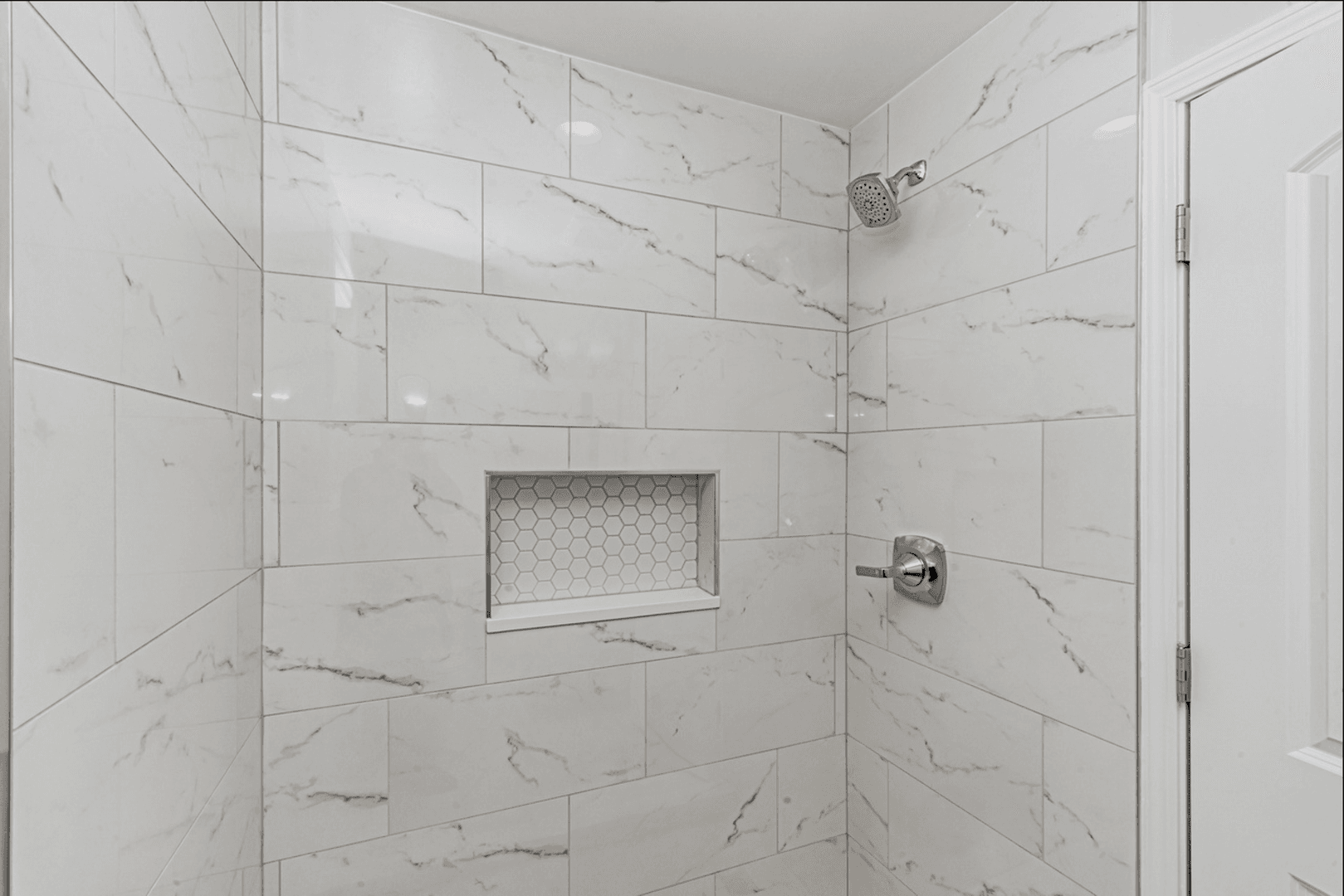 Chicago House: 3035 N Olcott Ave