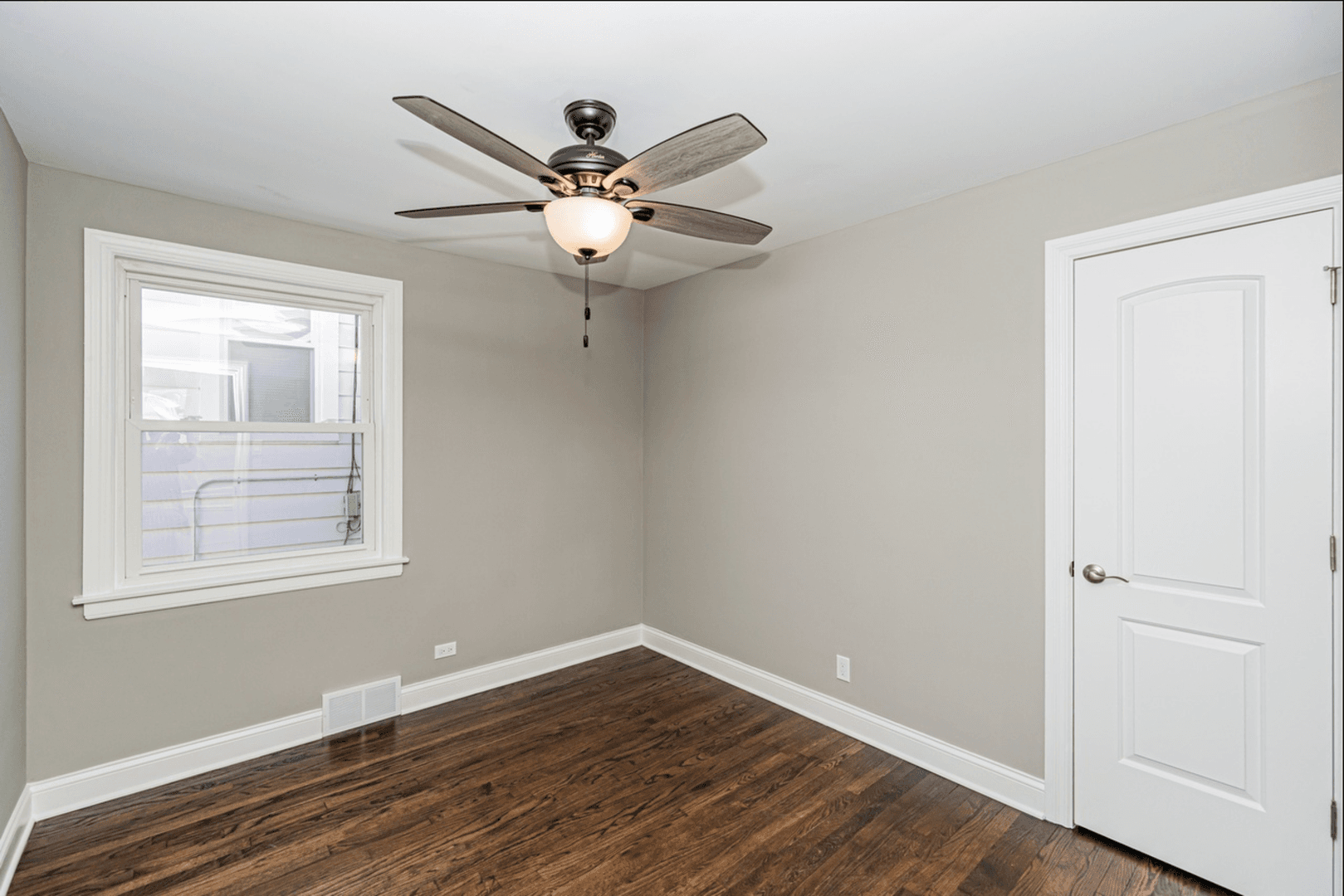 Chicago House: 3035 N Olcott Ave