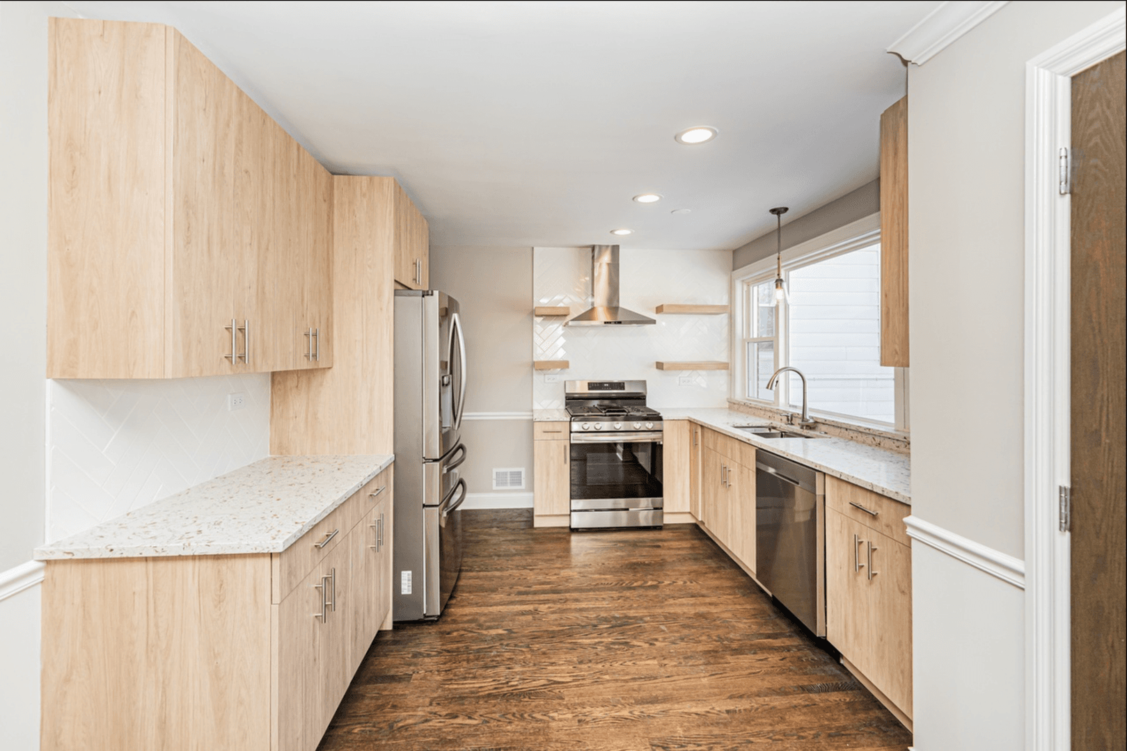 Chicago House: 3035 N Olcott Ave