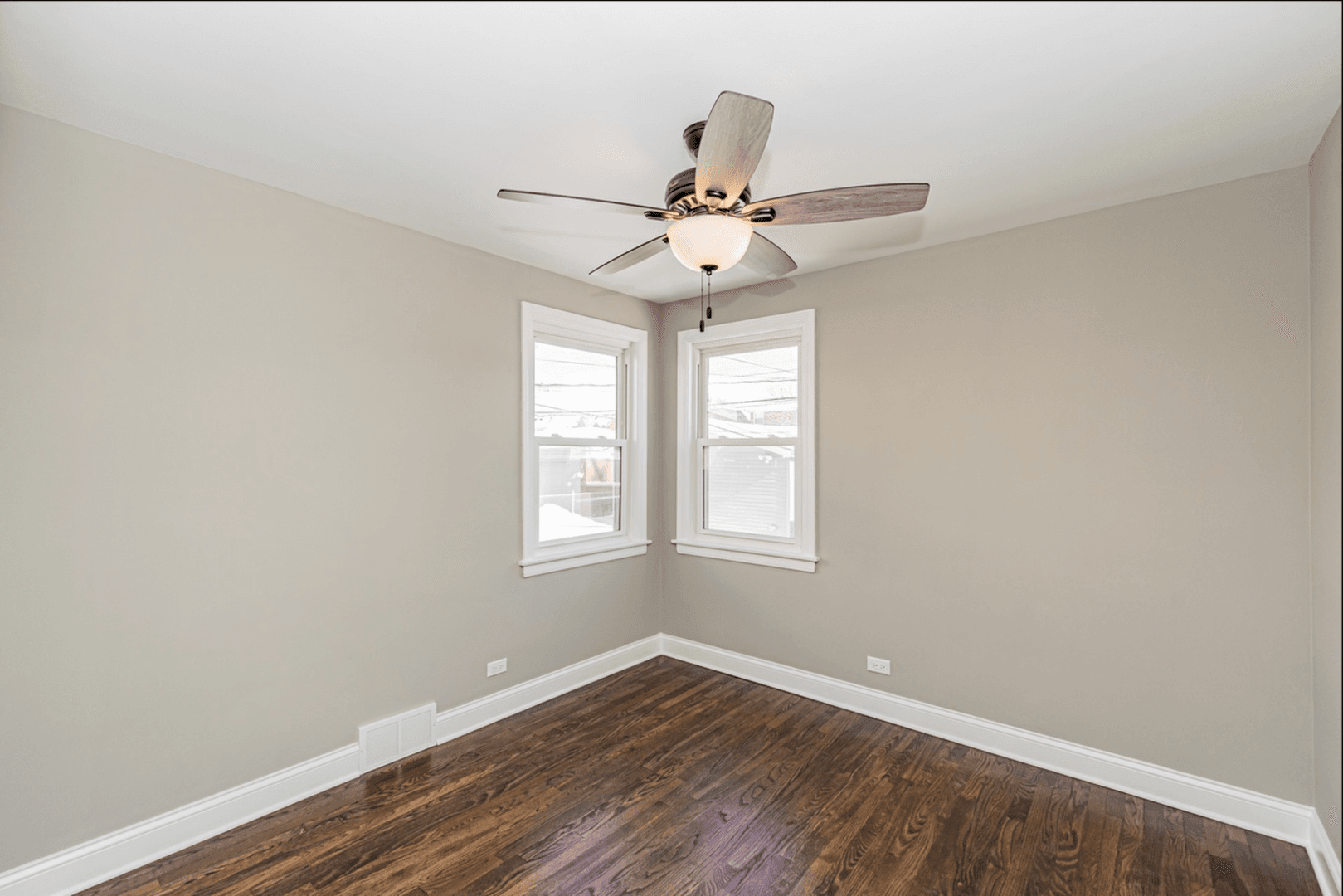 Chicago House: 3035 N Olcott Ave