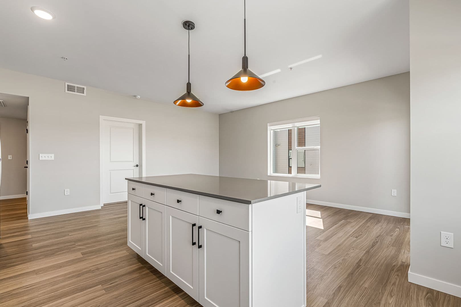 Nampa Apartment: 17051 N Blackmore Ln