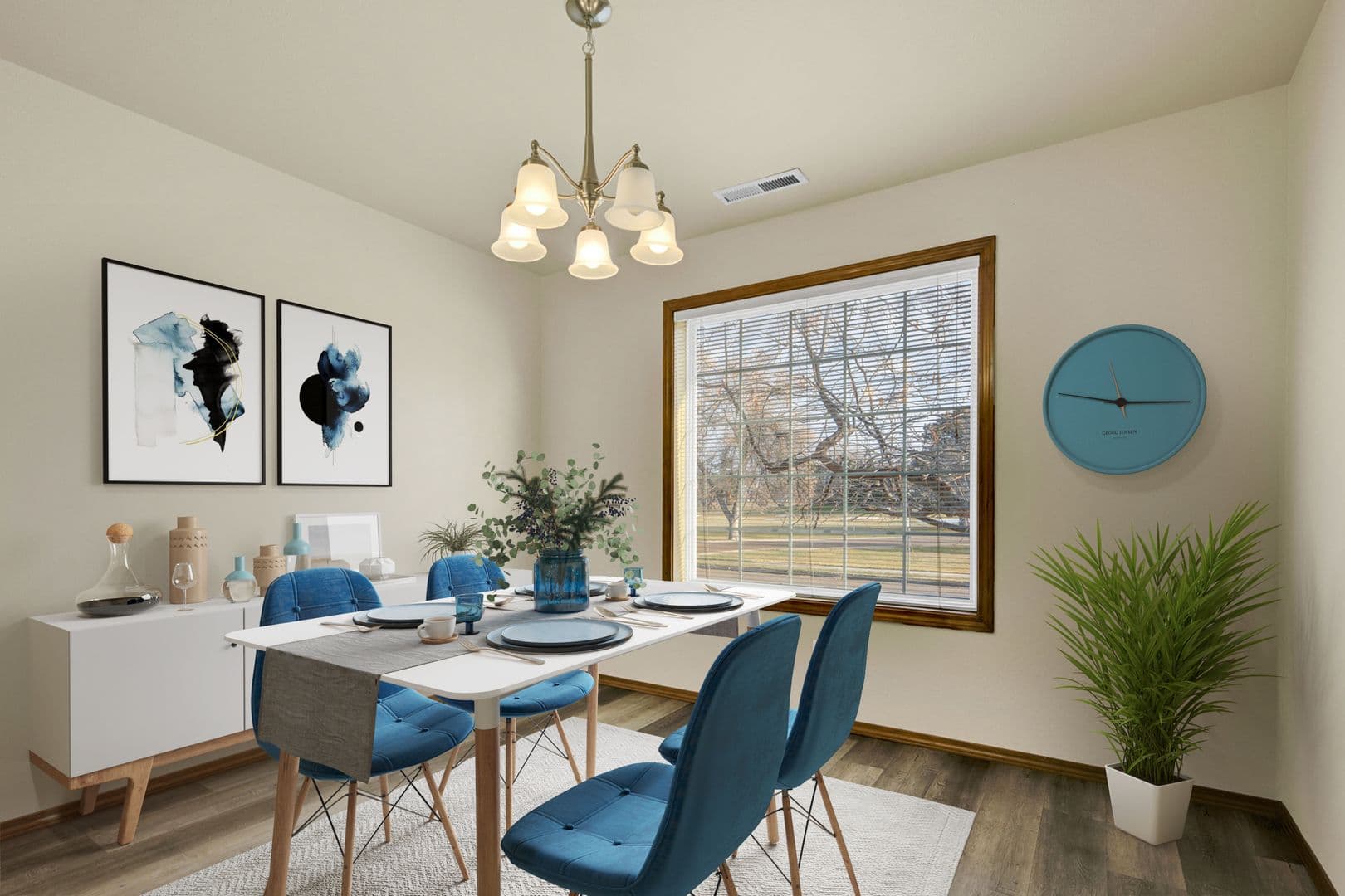 Caldwell Apartment: 1110 S Kimball Ave