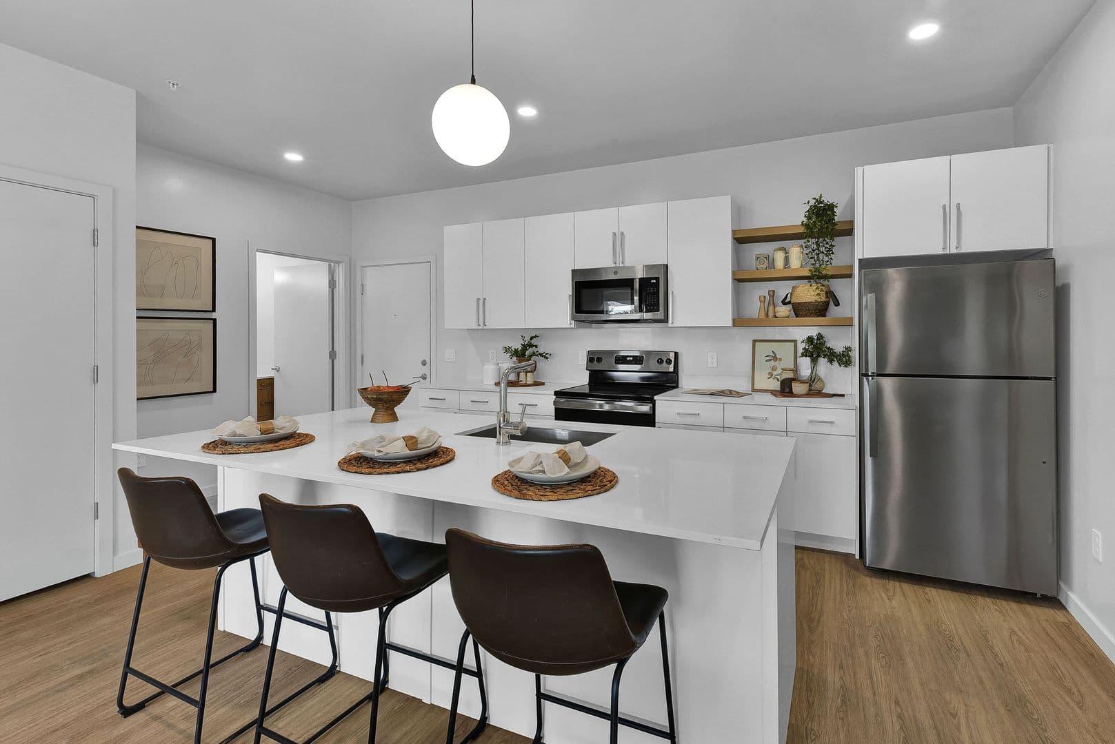 Boise Apartment: 2550 West Targee ST