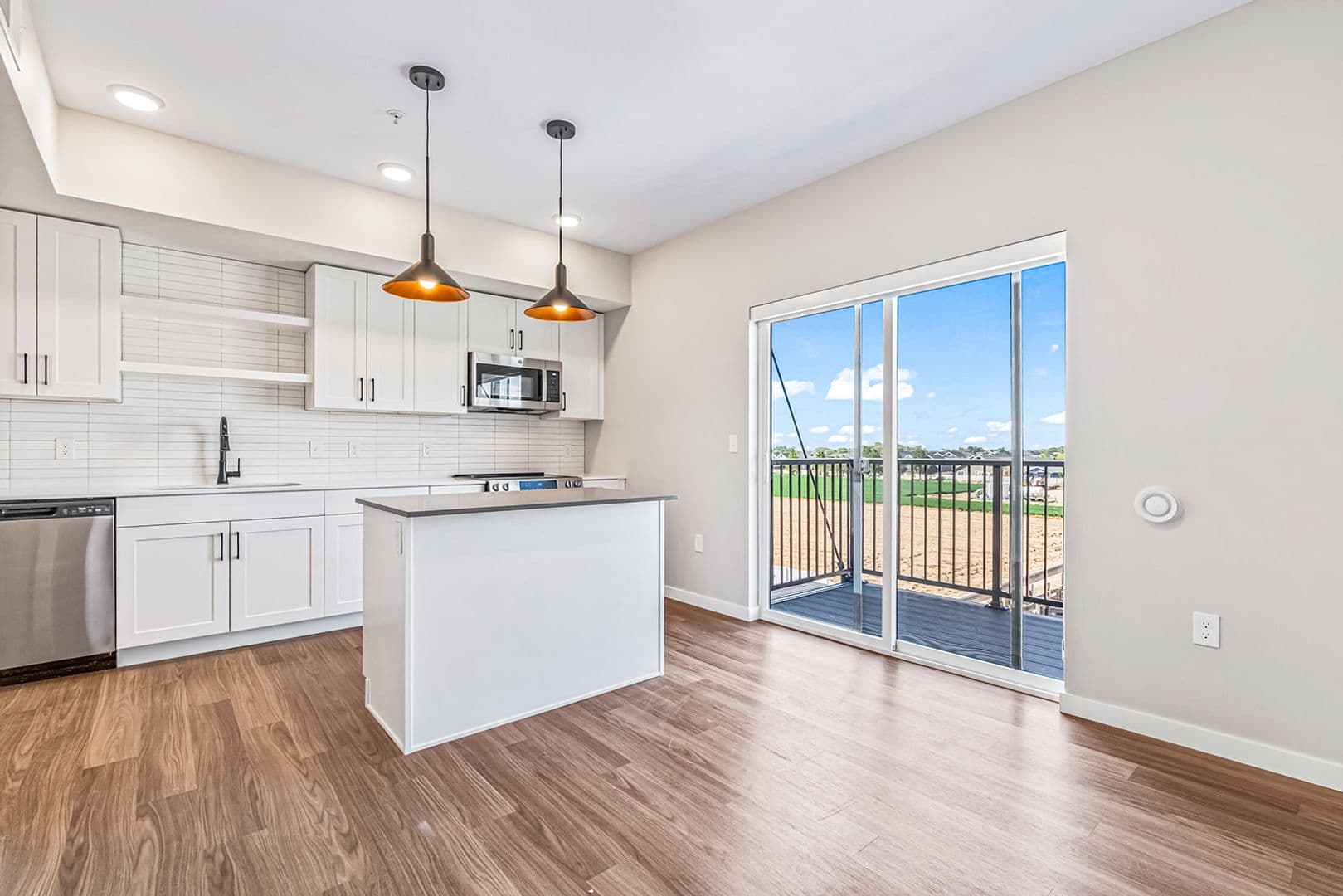 Nampa Apartment: 17051 N Blackmore Ln