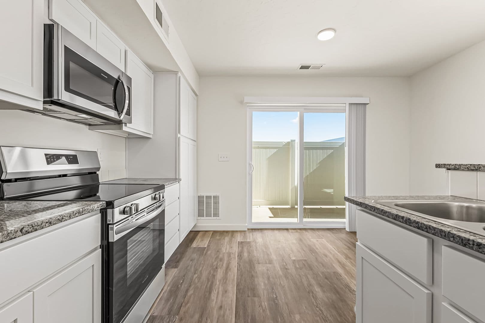 Nampa Apartment: 610 N Margot Ln