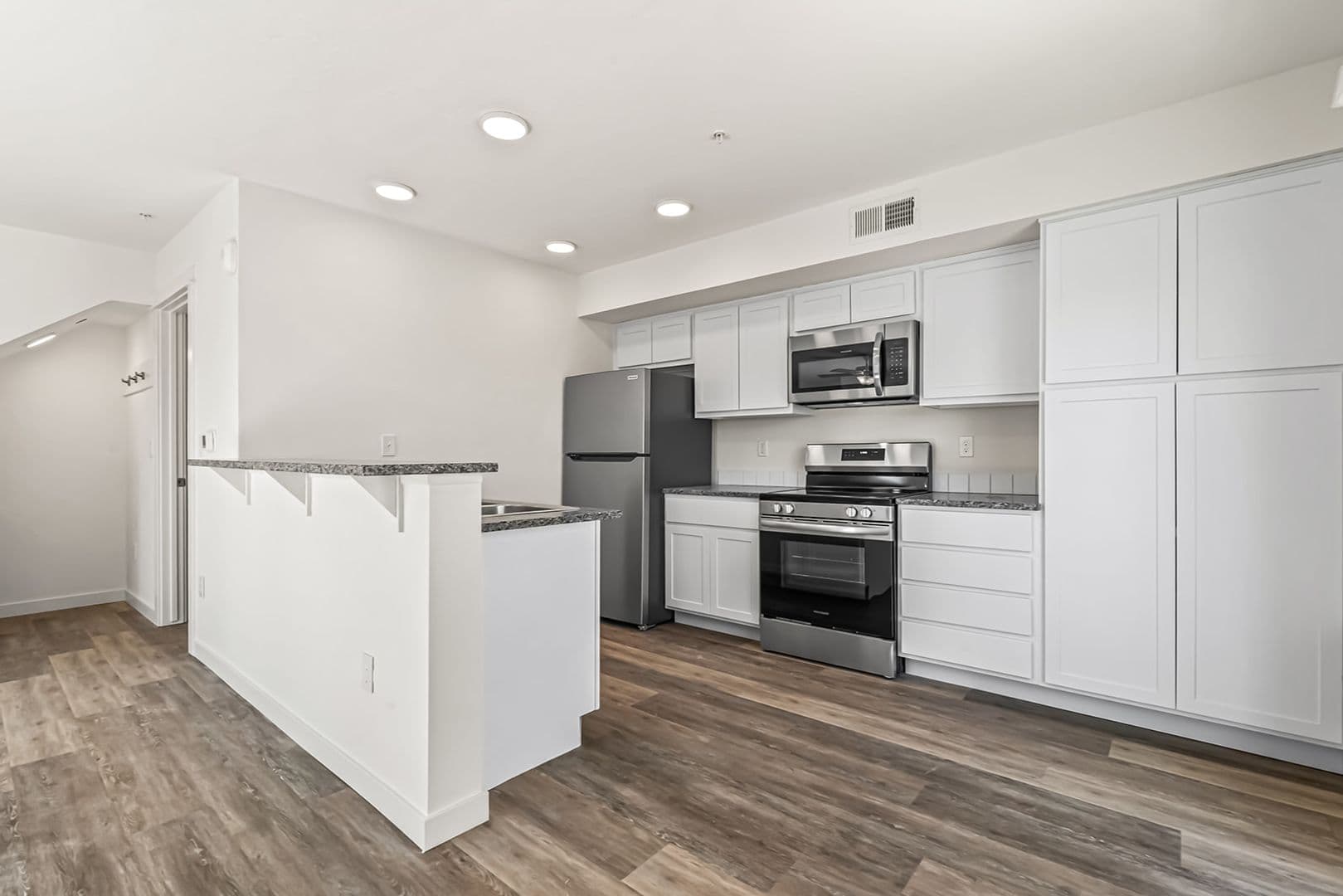 Nampa Apartment: 610 N Margot Ln