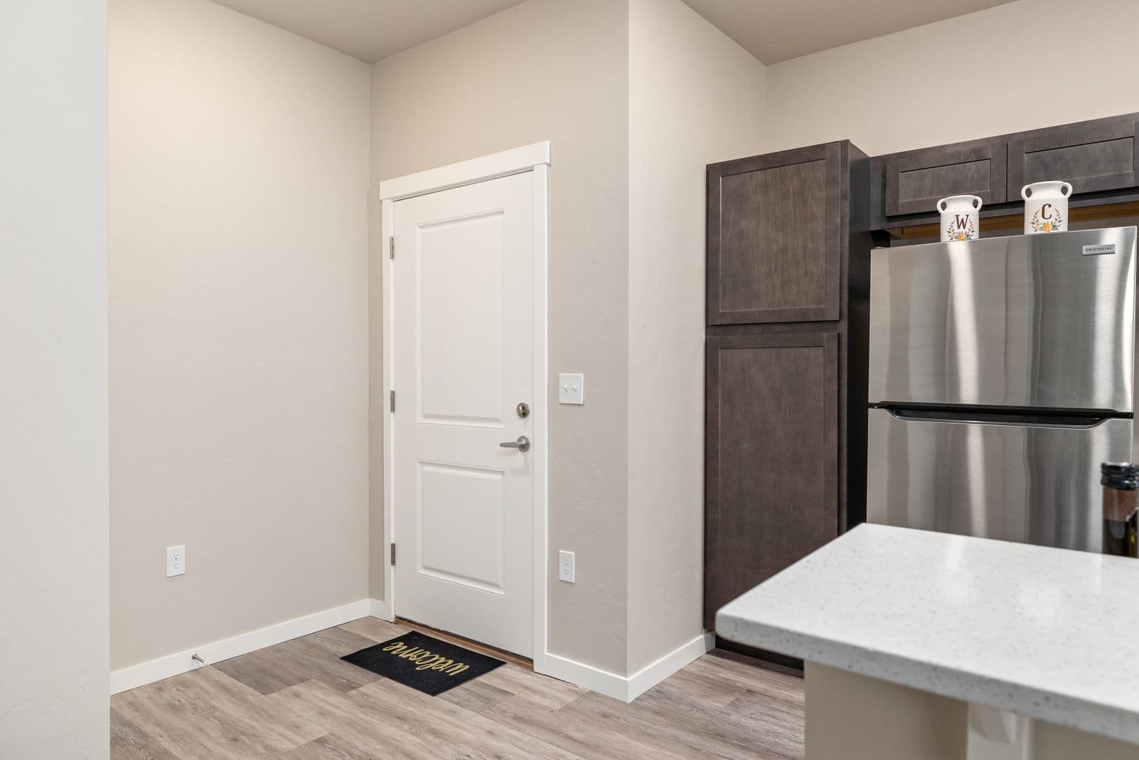 Nampa Townhome: 2491 Sunny Ridge Rd - 102