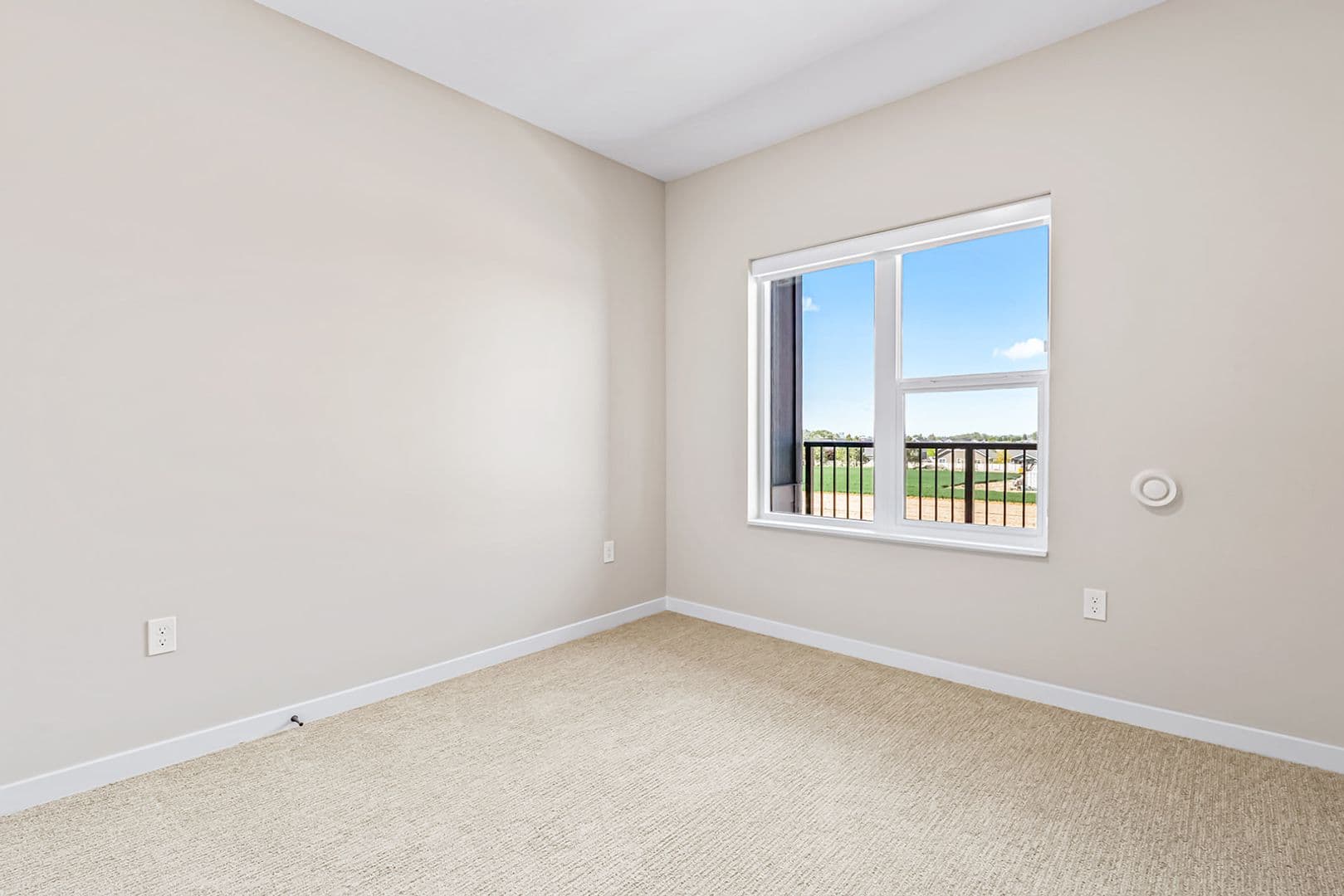Nampa Apartment: 17051 N Blackmore Ln
