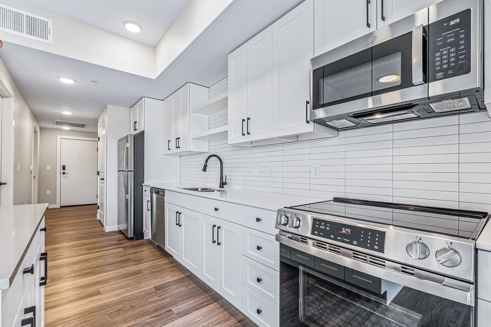 Nampa Apartment: 17051 N Blackmore Ln
