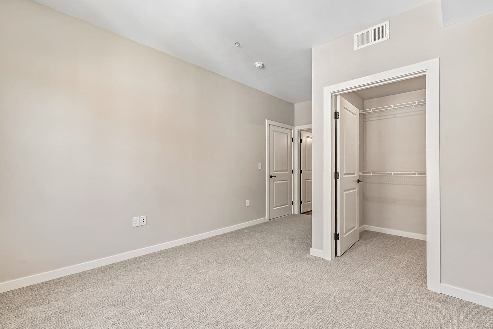 Nampa Apartment: 17051 N Blackmore Ln