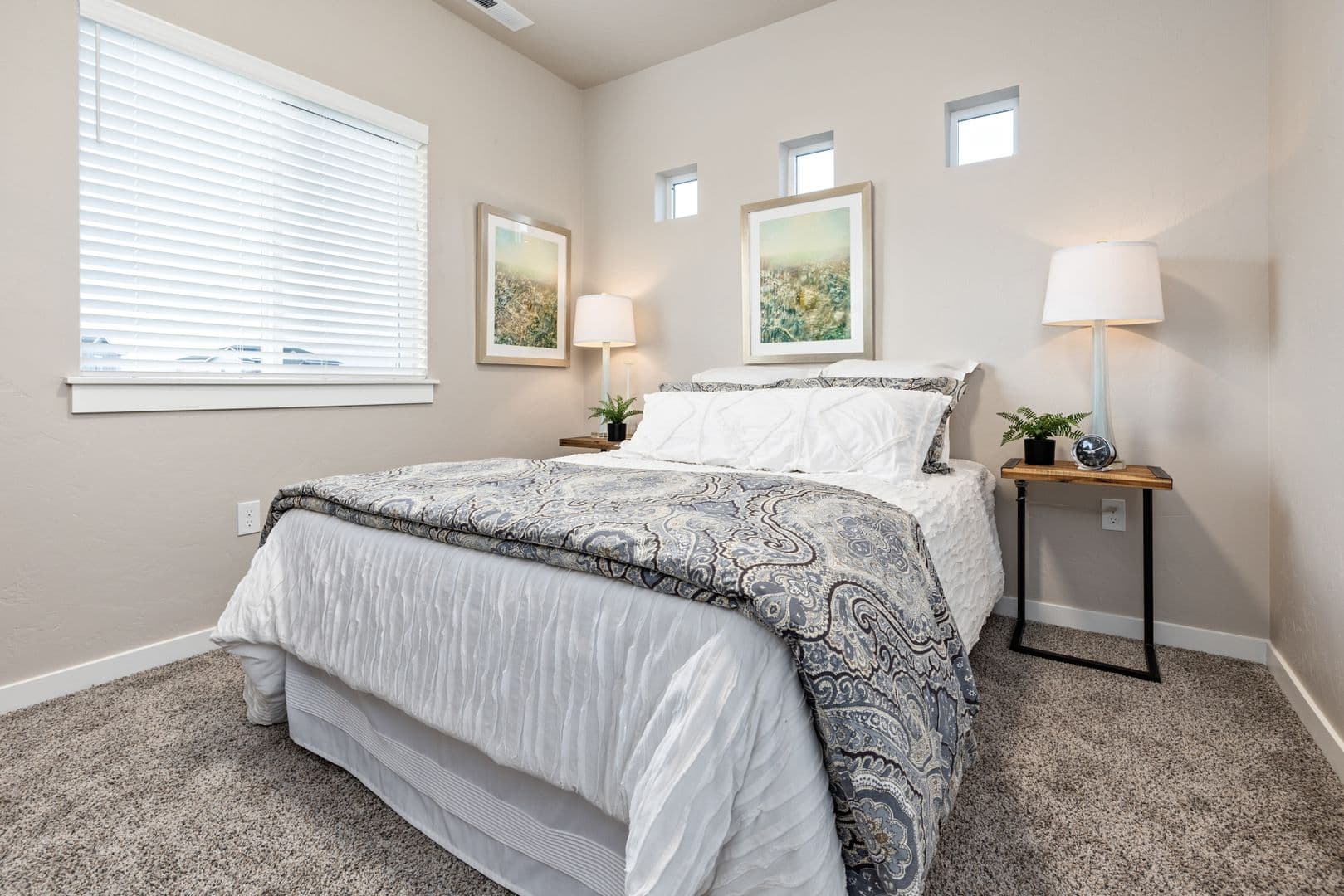 Nampa Townhome: 2491 Sunny Ridge Rd - 102