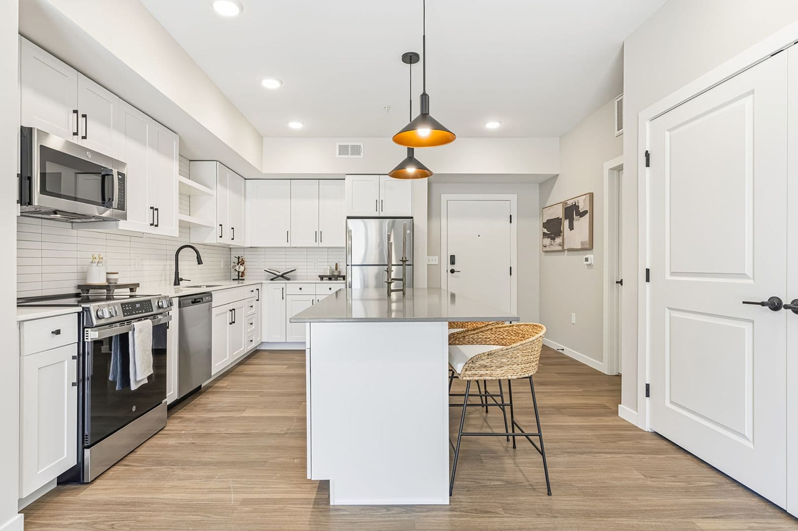 Nampa Apartment: 17051 N Blackmore Ln