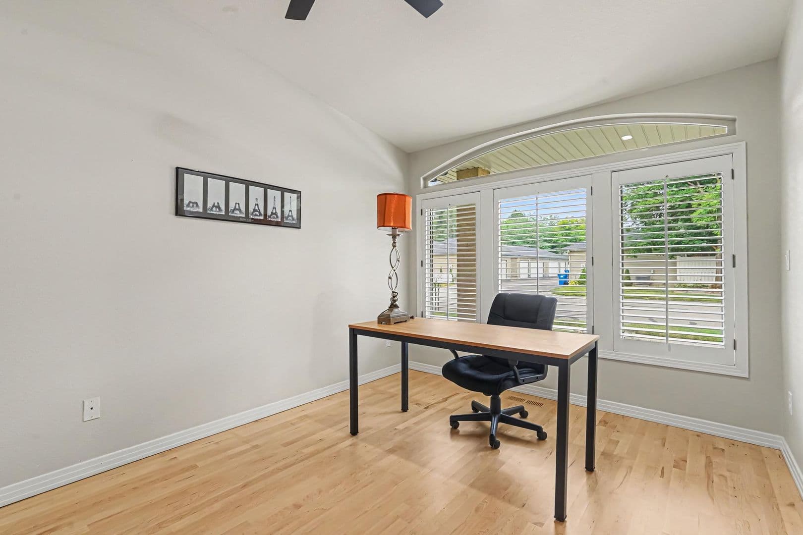 Garden City House: 4023 N Bayou Ln