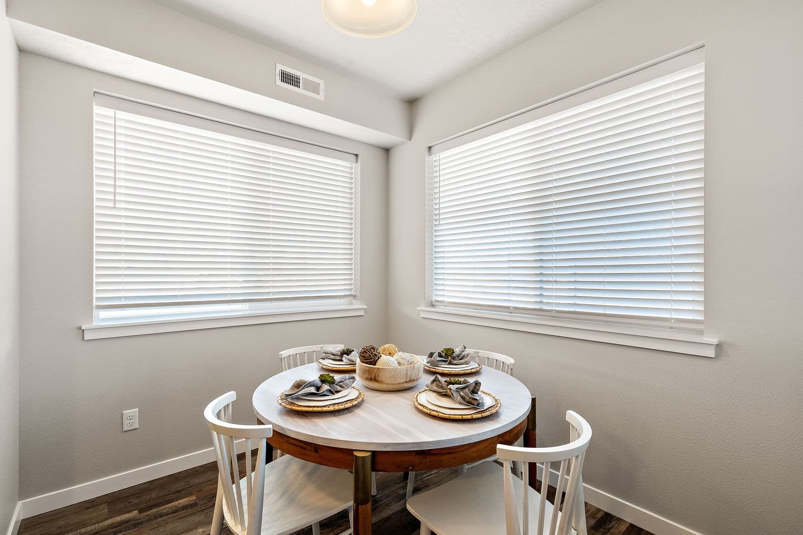 Caldwell Apartment: 10938 Zuma Ln