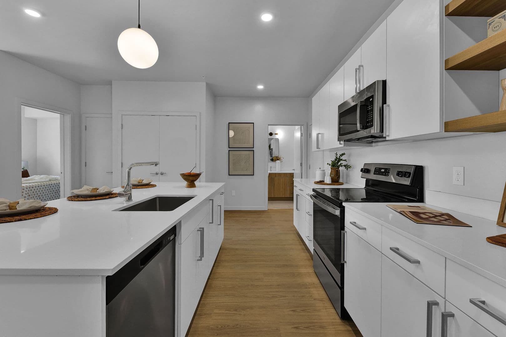 Boise Apartment: 2550 West Targee ST