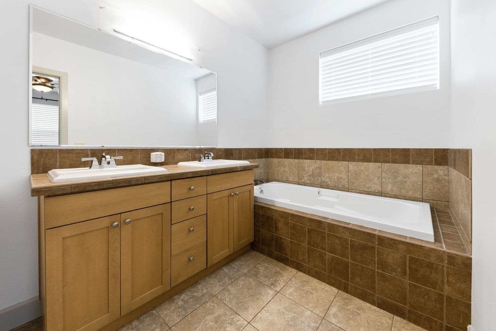 Eagle House: 1152 E Winding Creek