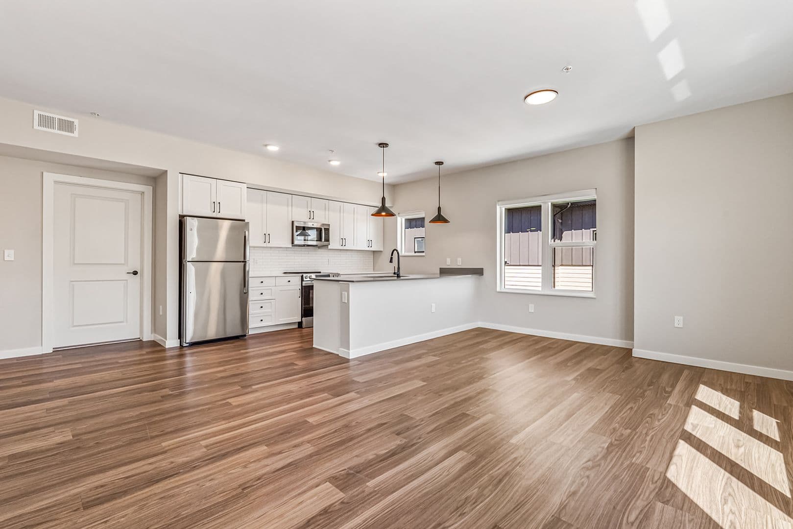 Nampa Apartment: 17051 N Blackmore Ln