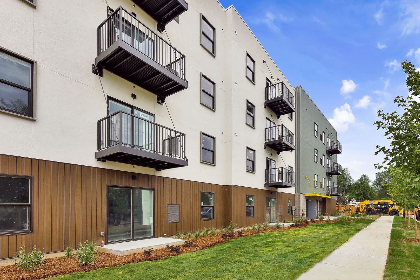 Boise Apartment: 2550 West Targee ST