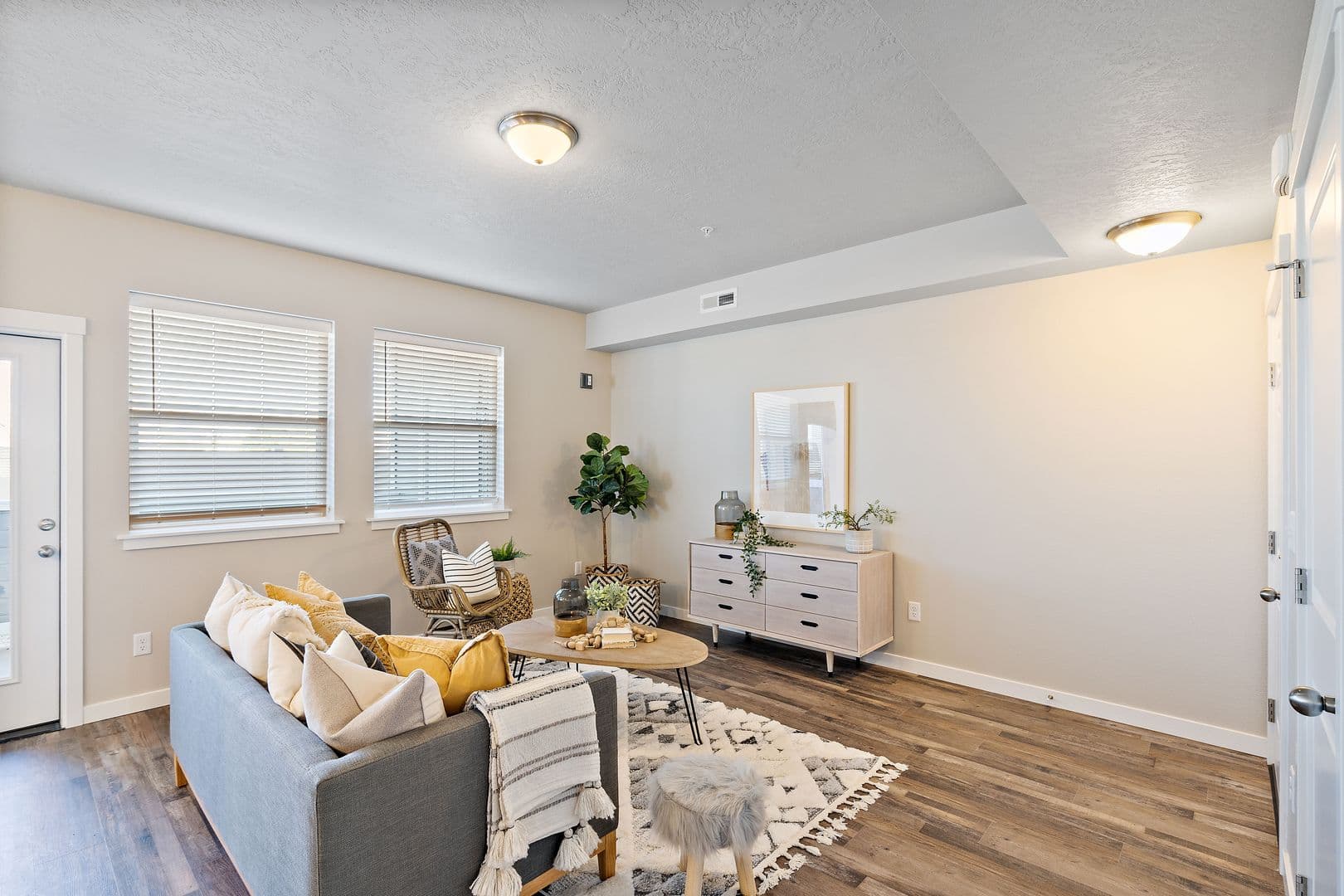 Nampa Apartment: 12086 W Greenstone ST