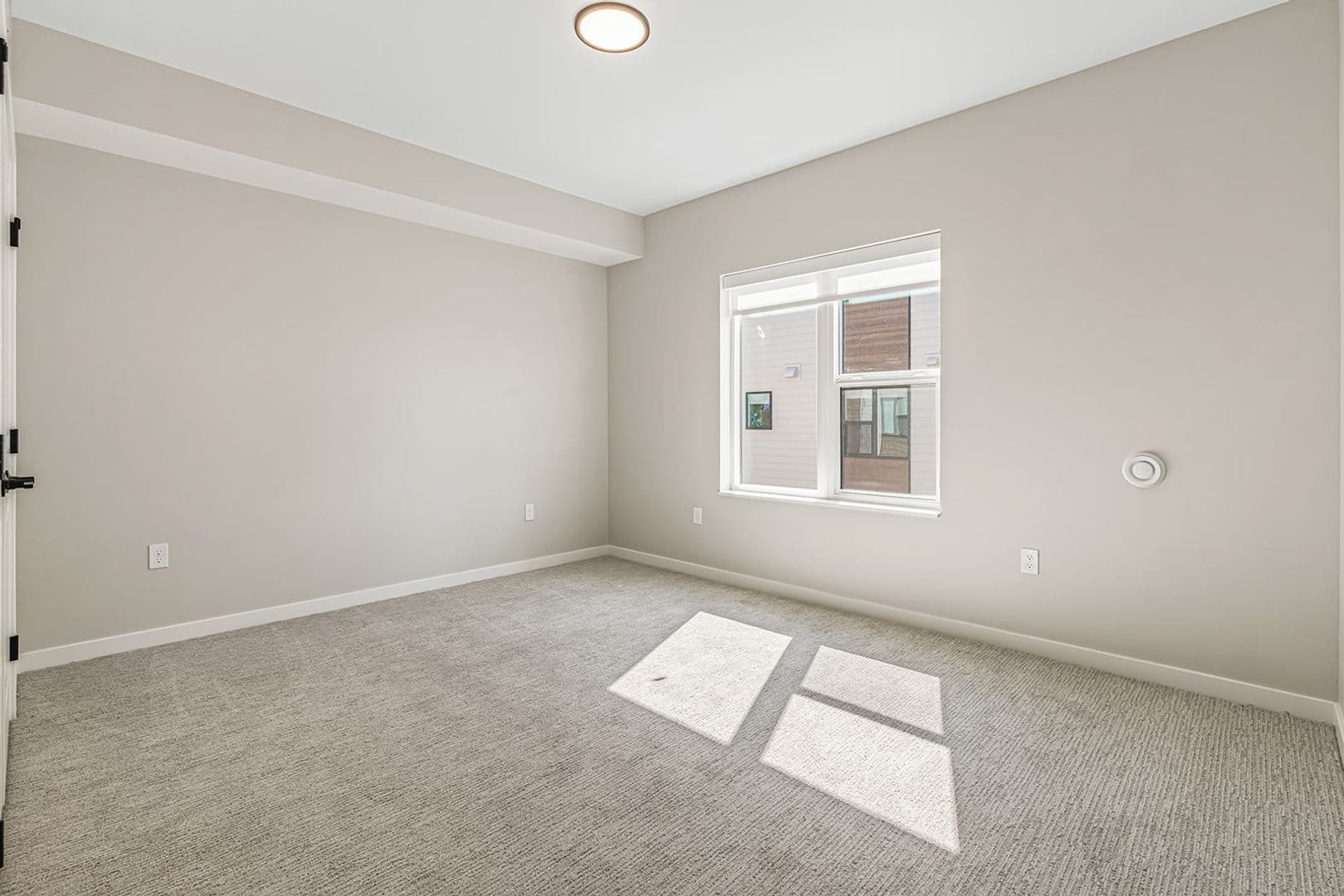 Nampa Apartment: 17051 N Blackmore Ln