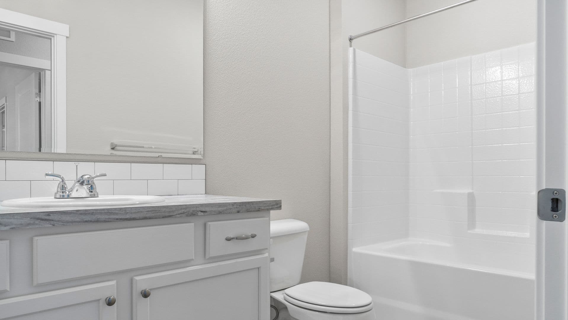 Nampa Townhome: 15690 N Knightgate Lane