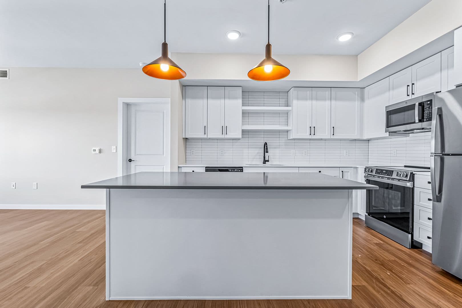 Nampa Apartment: 17051 N Blackmore Ln