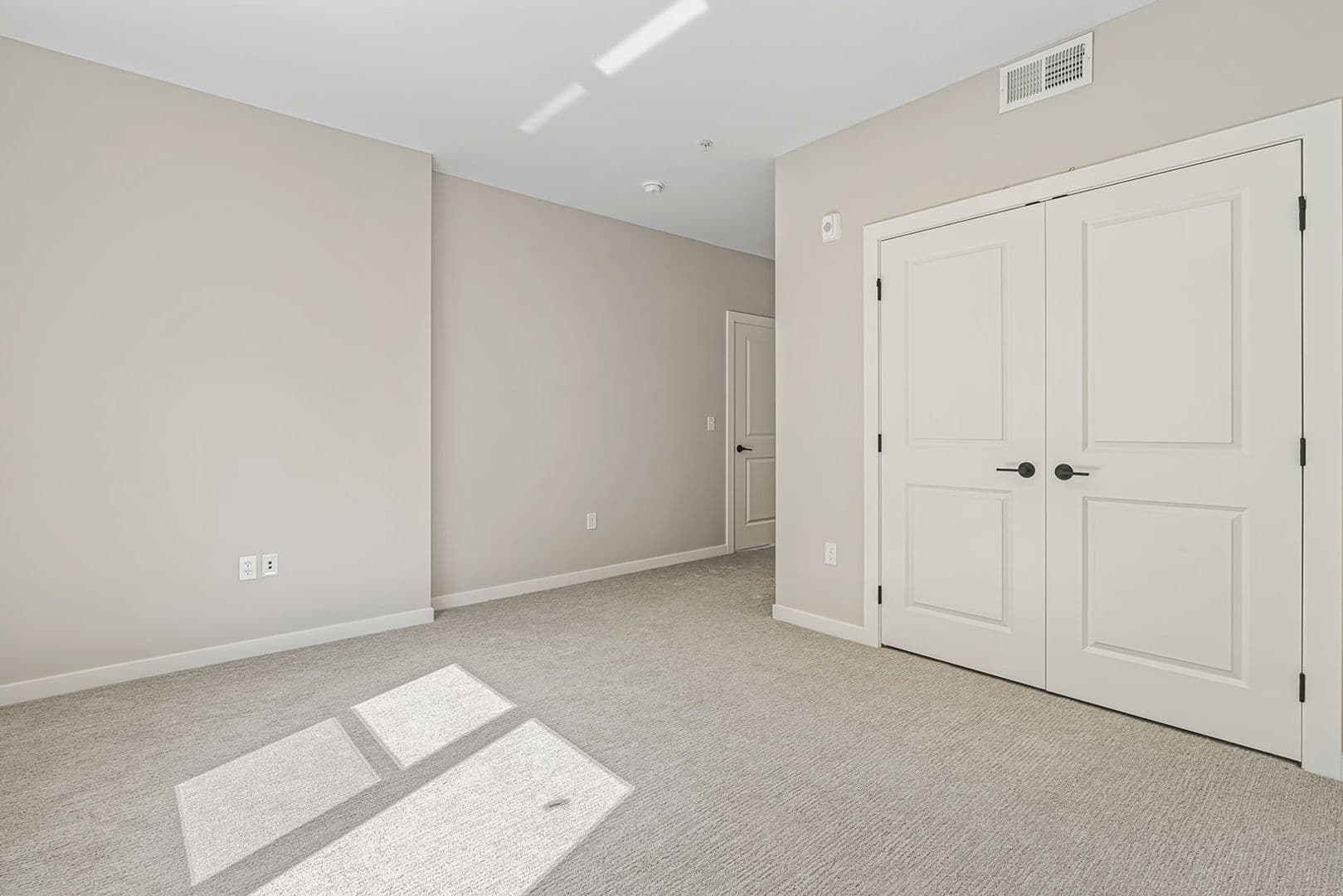 Nampa Apartment: 17051 N Blackmore Ln