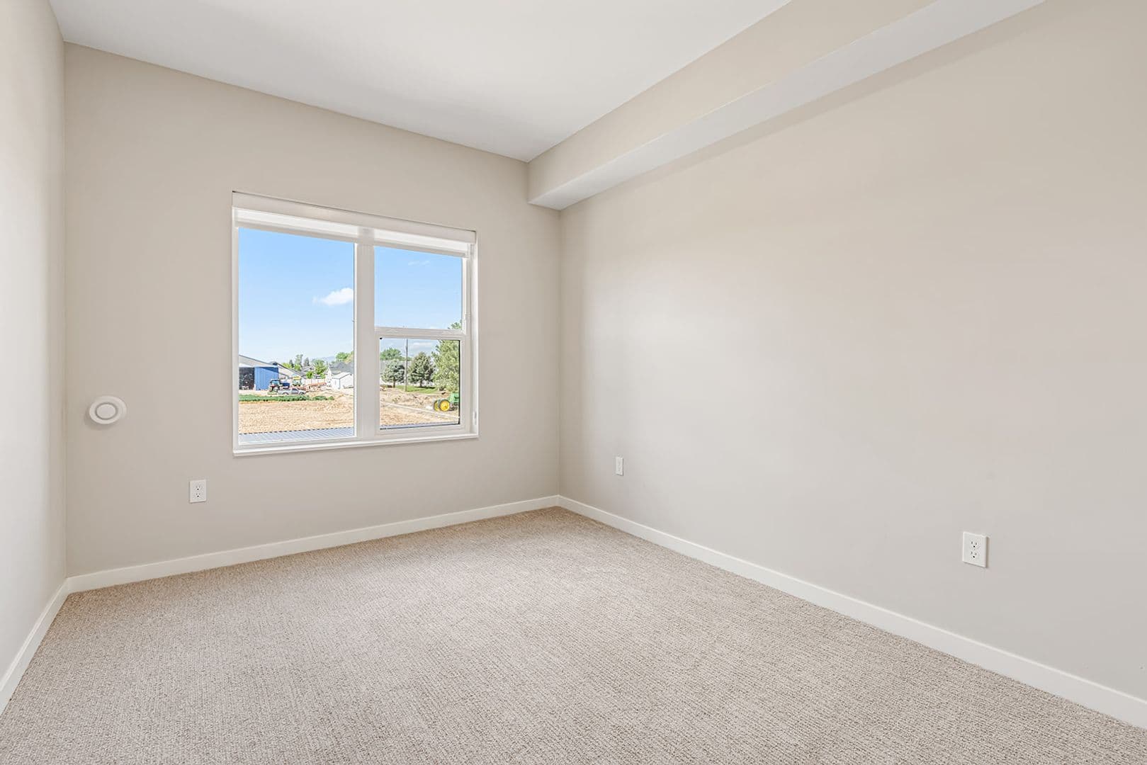 Nampa Apartment: 17051 N Blackmore Ln