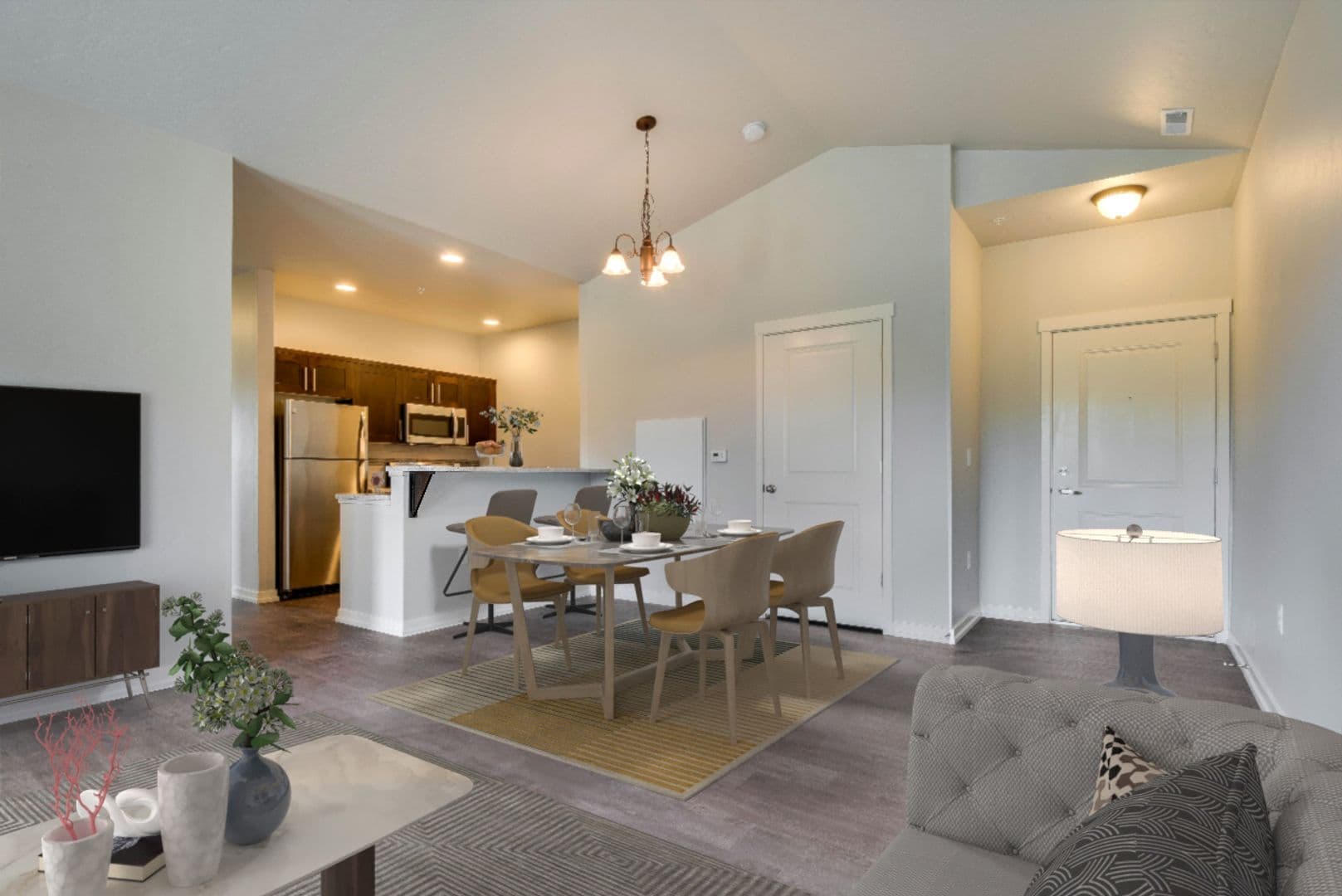Eagle Apartment: 827 E Riverside Dr